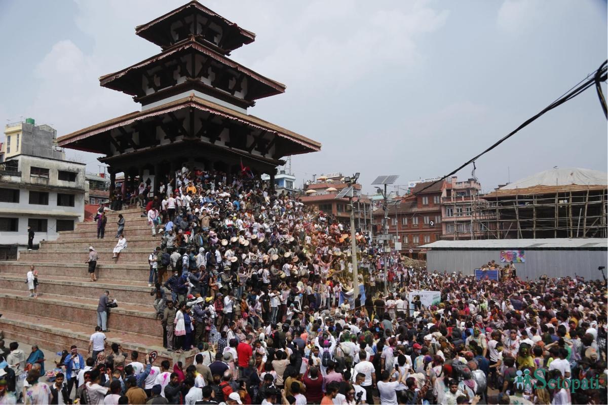 basantapur holi (26)-ink.jpeg